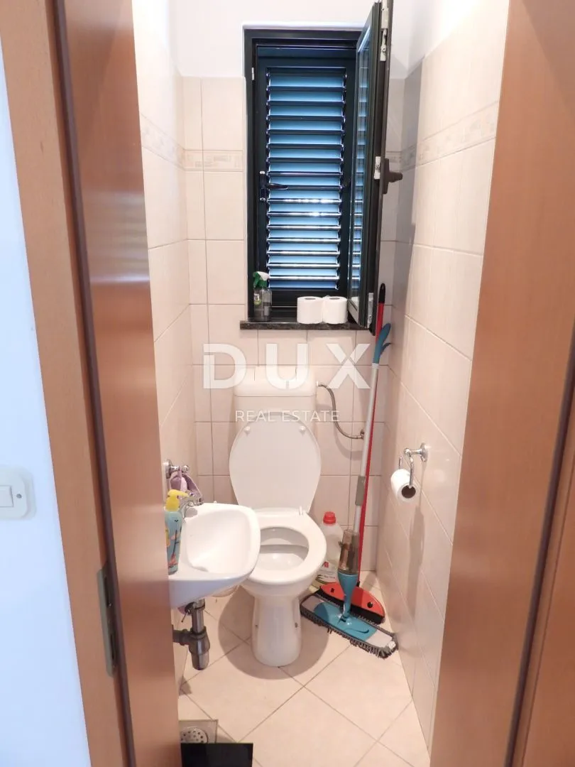 krk, dobrinj - samostojeća kuća 135m2 s pogledom na more + okoliš 150m2 - slika 45