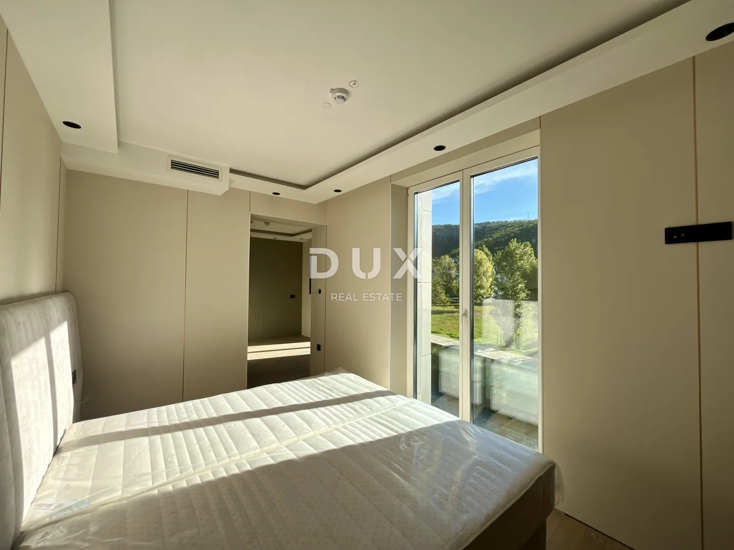 crikvenica - luksuzni apartmani u prestižnom hotelskom kompleksu - slika 4