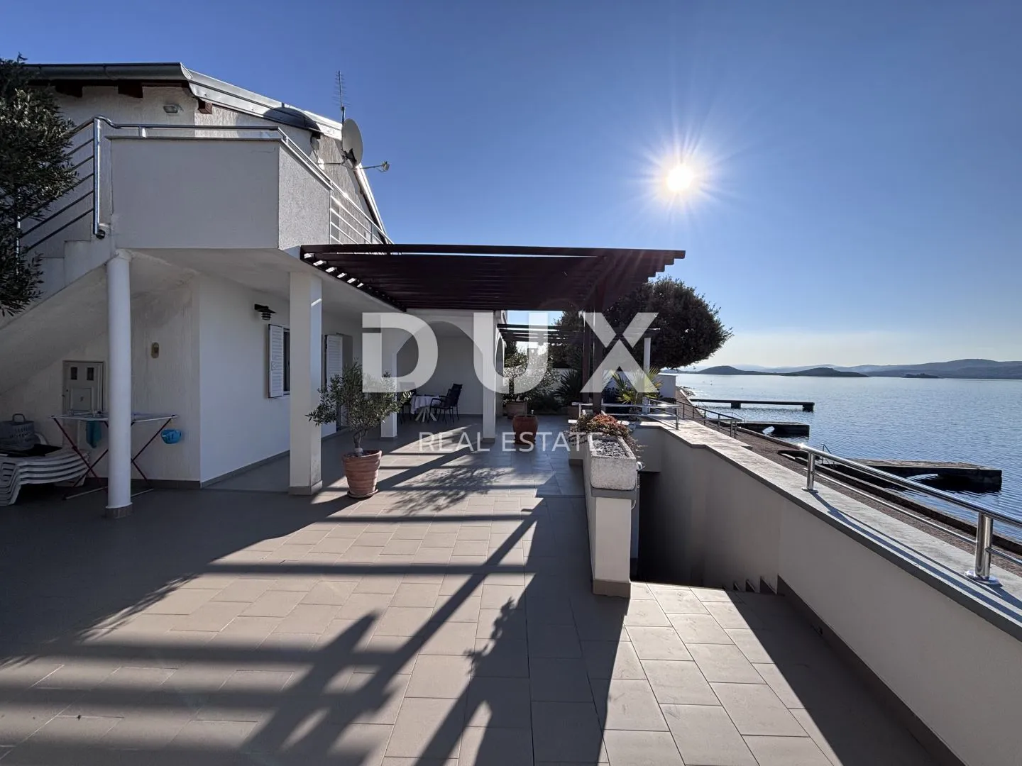 biograd, sveti petar - predivna kuća za odmor 1. red do mora - slika 4