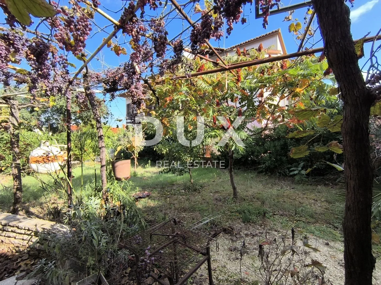 istra, pula - dvoetažni stan s vrtom i garažom u blizini plaže - slika 45