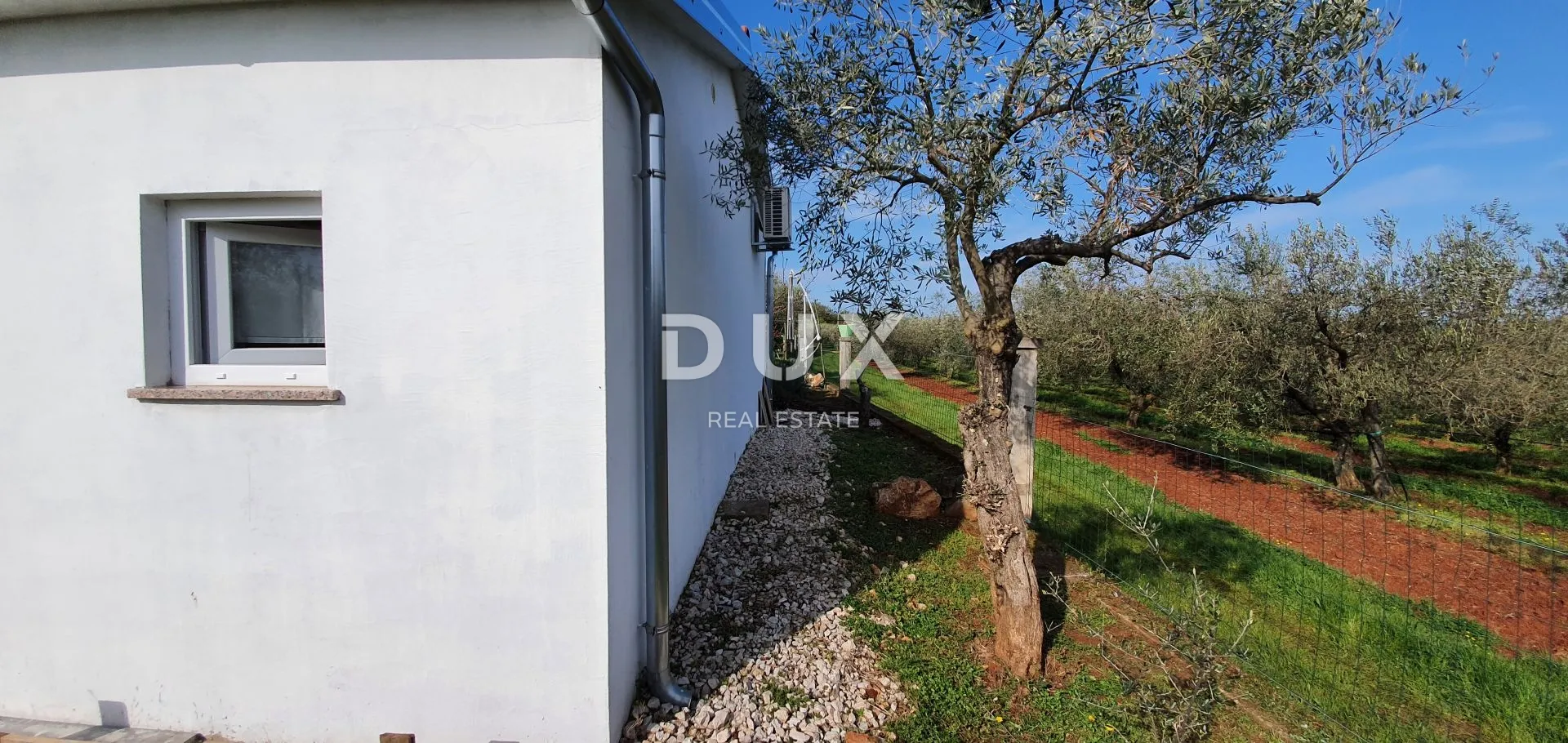 istra, umag - prekrasna kuća u mirnom dijelu umaga - slika 42