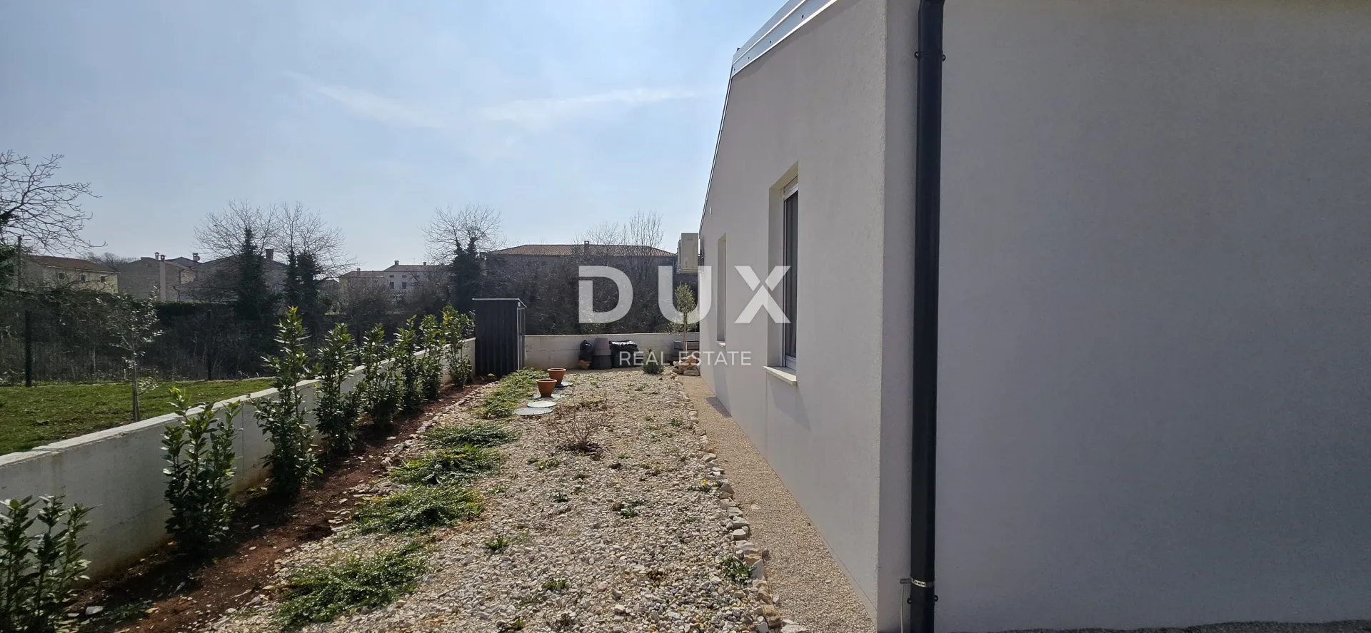 istra, tinjan - moderna prizemnica s bazenom, novogradnja - slika 30