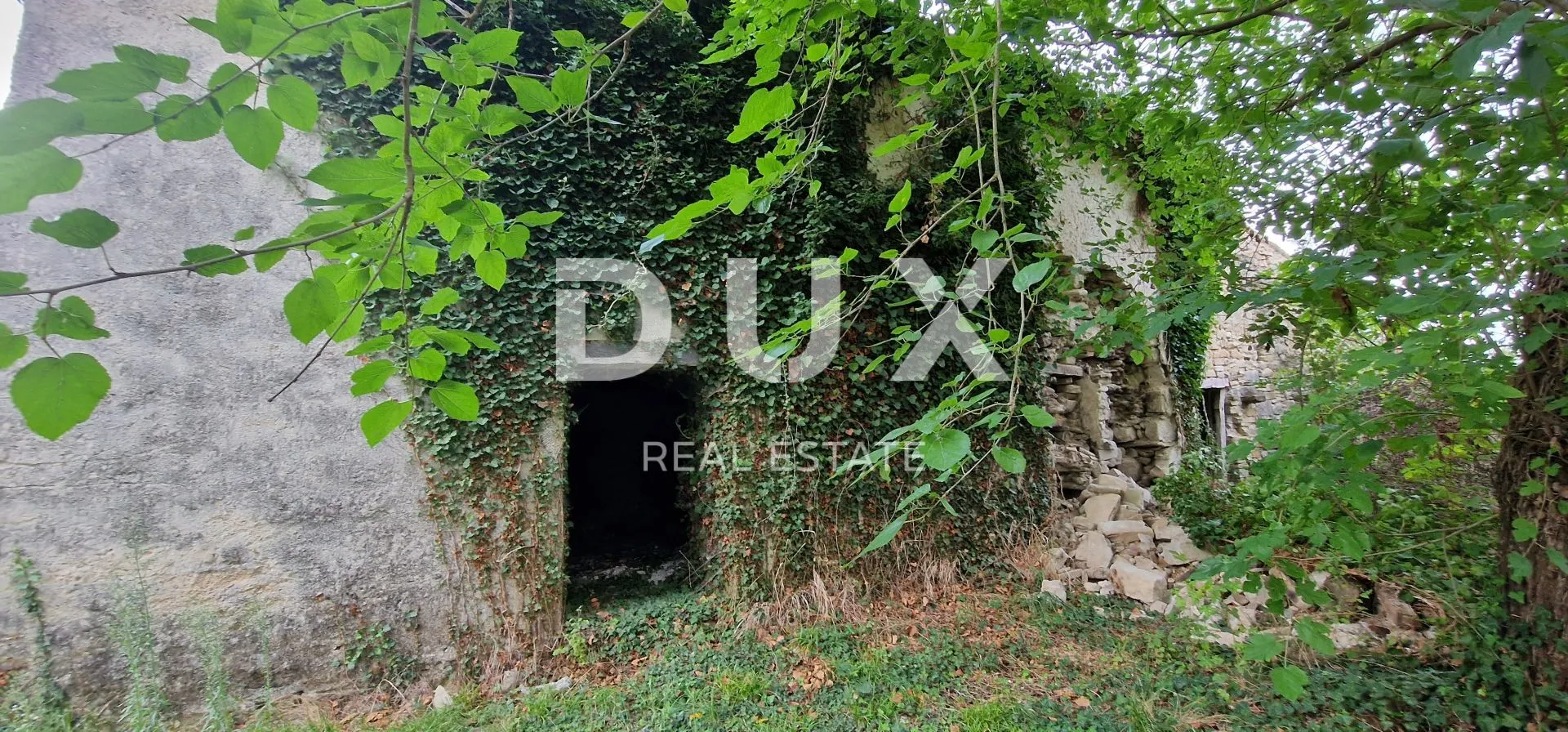 istra, gračišće - kompleks zemljišta s objektima i prekrasnim pogledom - slika 27
