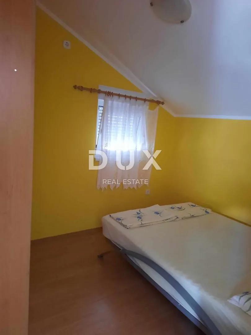 zadar, gornji karin - katnica s tri apartmana u blizini mora - slika 13