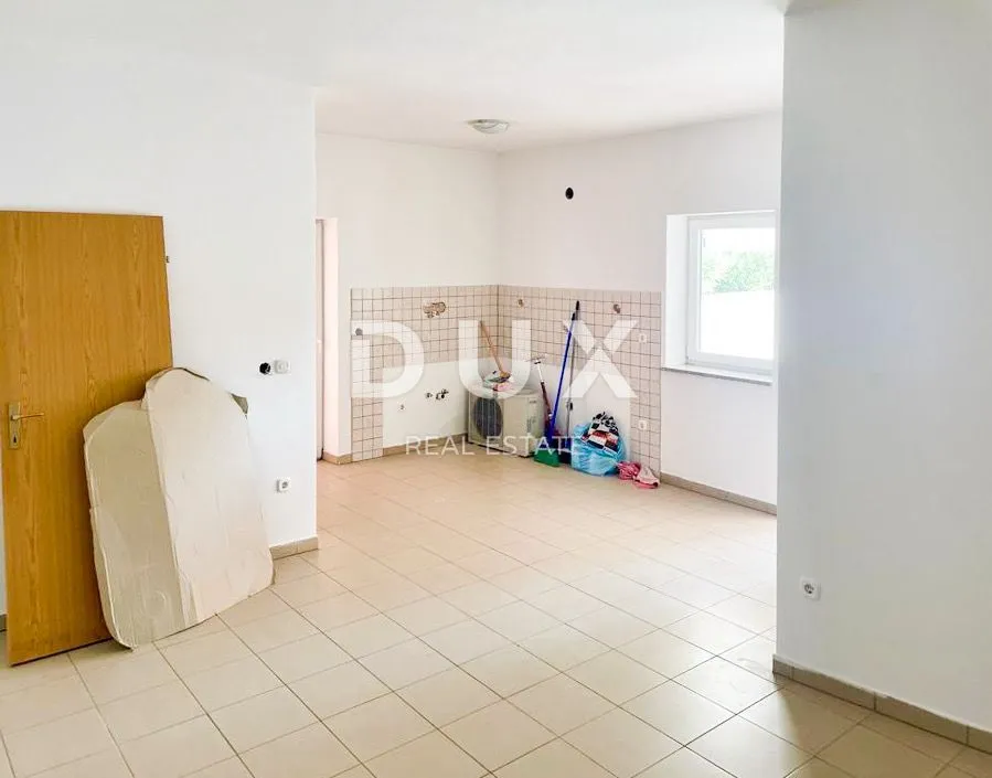 istra, novigrad- atraktivan poslovno stambeni prostor - slika 4