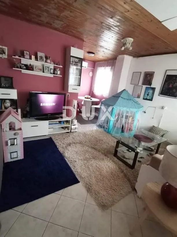 istra, poreč - kuća za adaptaciju nadomak grada - slika 4