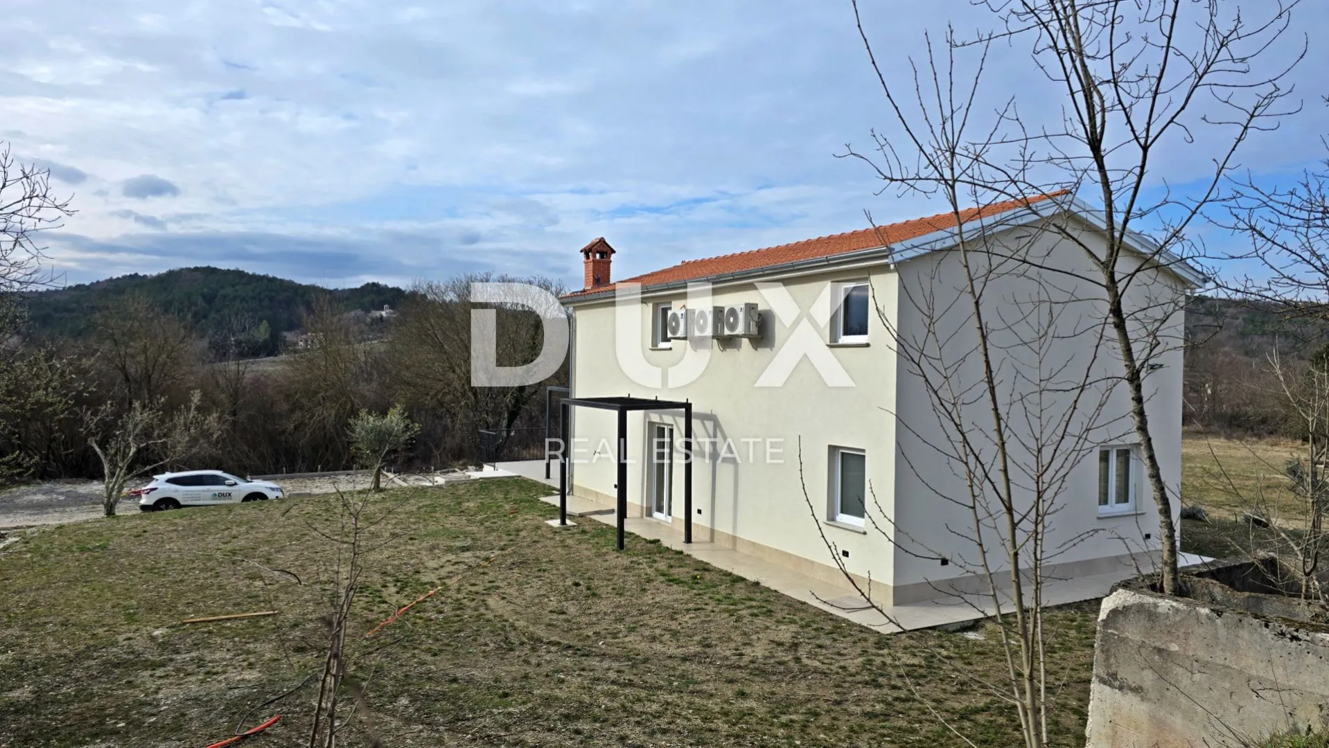 istra, cerovlje - kuća s bazenom - slika 10