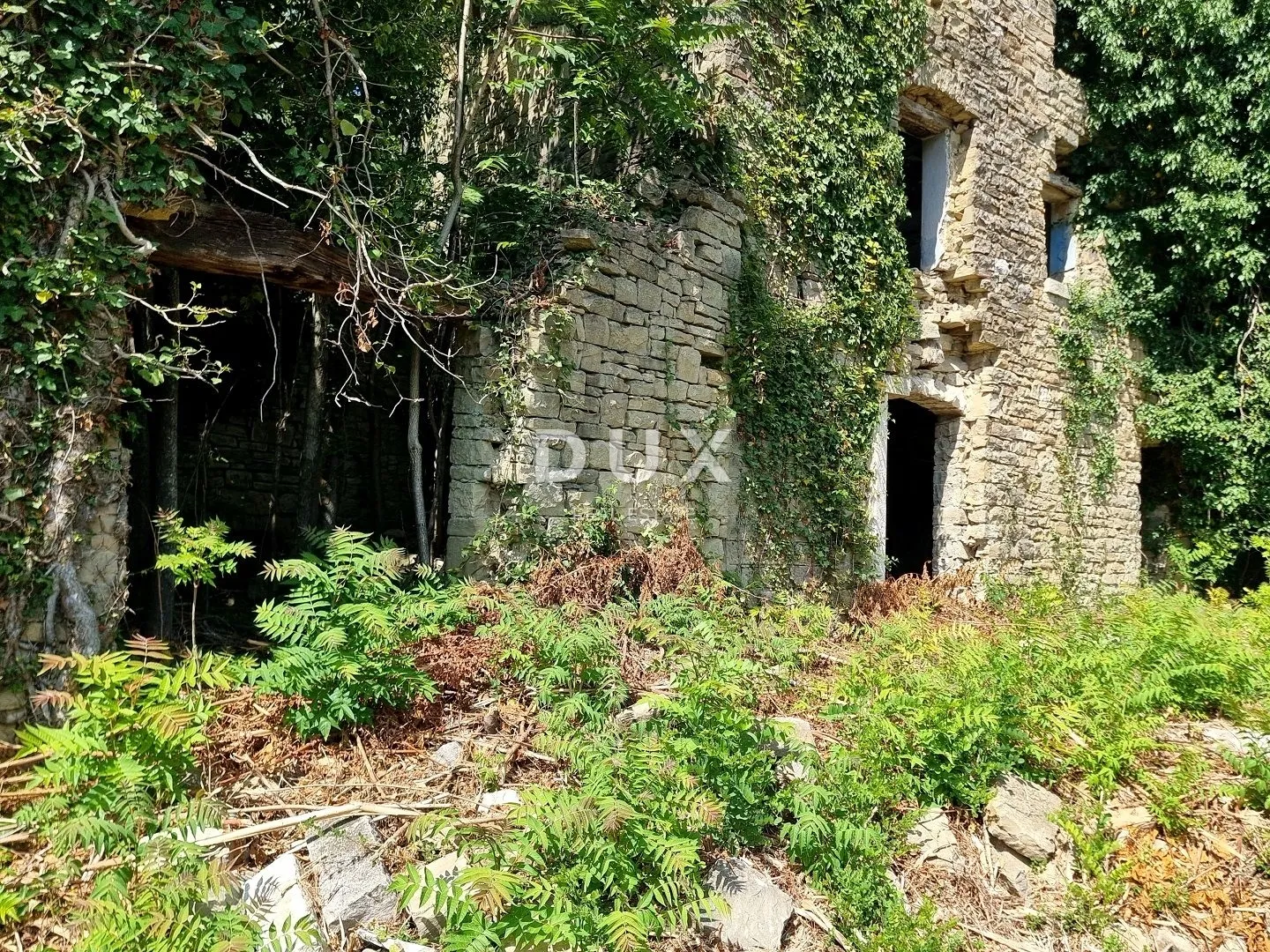 istra, grožnjan - građevinsko zemljište na osami s panoramskim pogledom - slika 10