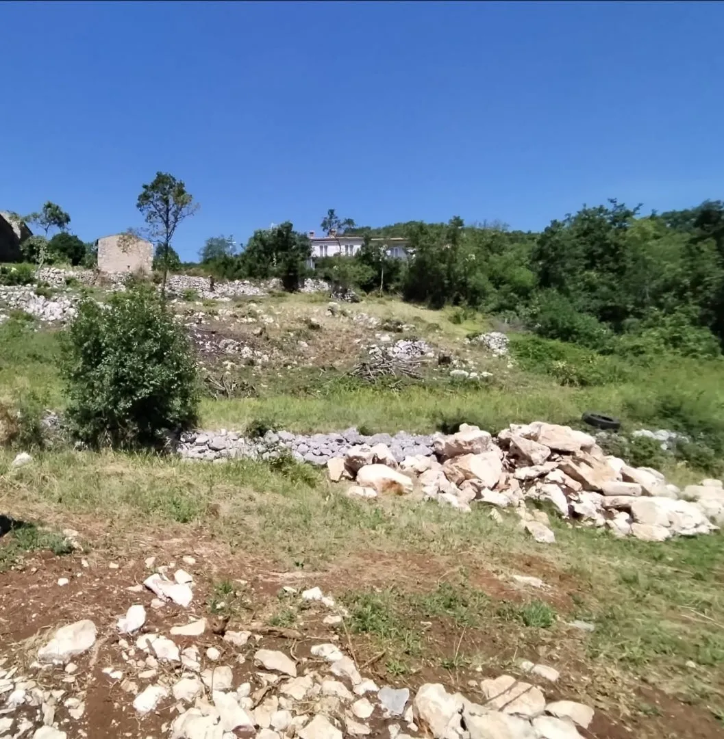 istra- labin- građevinsko zemljište 674 m2 okolica! - slika 5