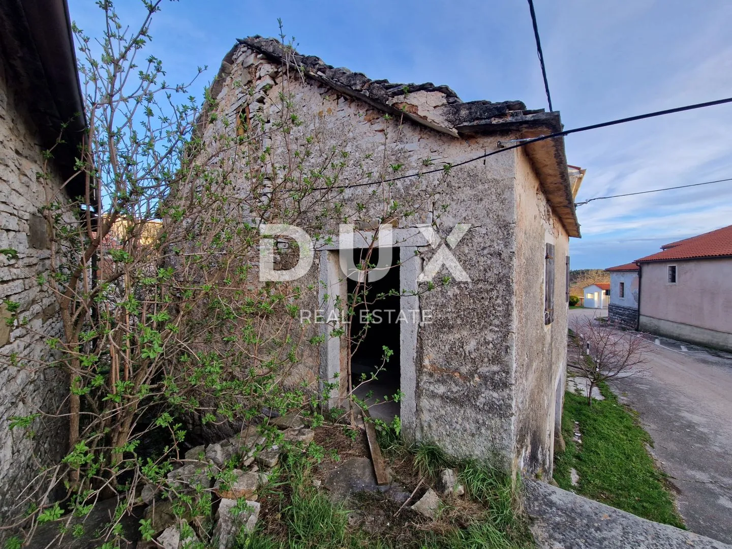 istra, oprtalj - simpatična istarska kamena kuća - slika 9