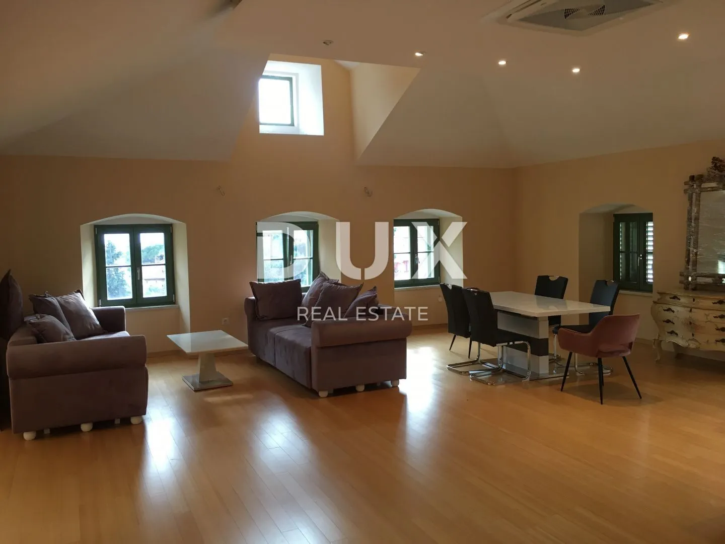 opatija, centar- stan, 180 m2, okućnica, parking!!! - slika 8