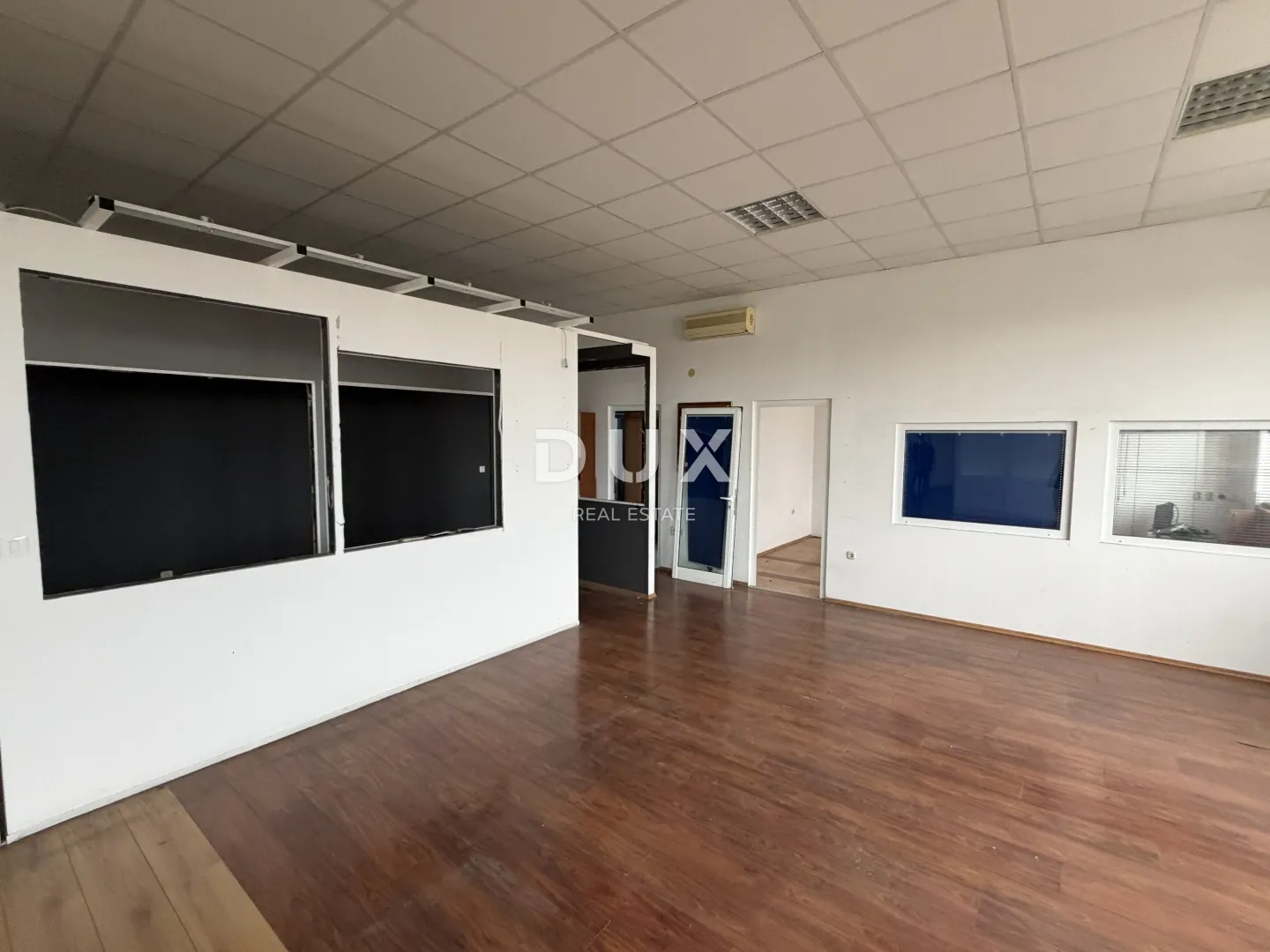 zadar, novi bokanjac - poslovni prostor 450m²-900m²! - slika 17
