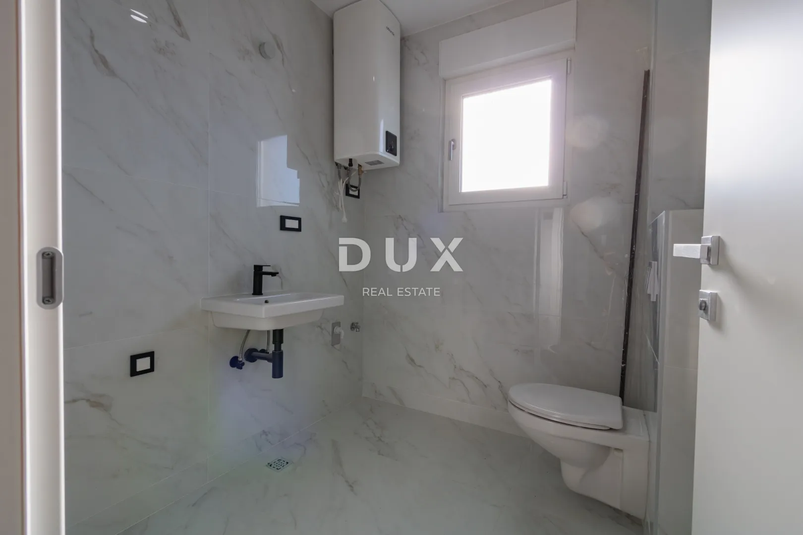 dalmacija, pakoštane – penthouse s pogledom na more - slika 6