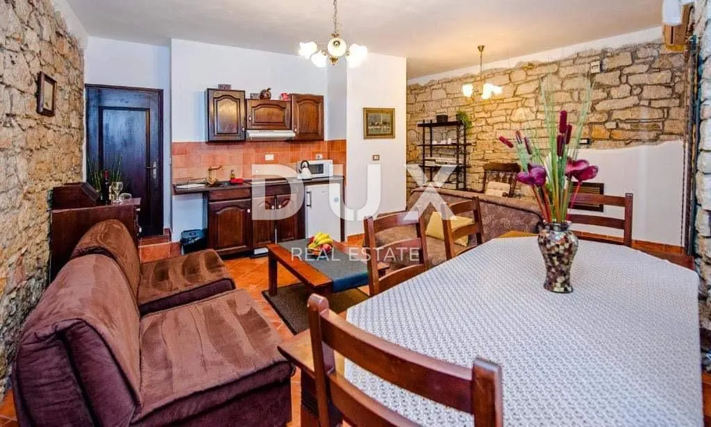 istra, rovinj - apartman u srcu grada 70 metara od mora! - slika 2