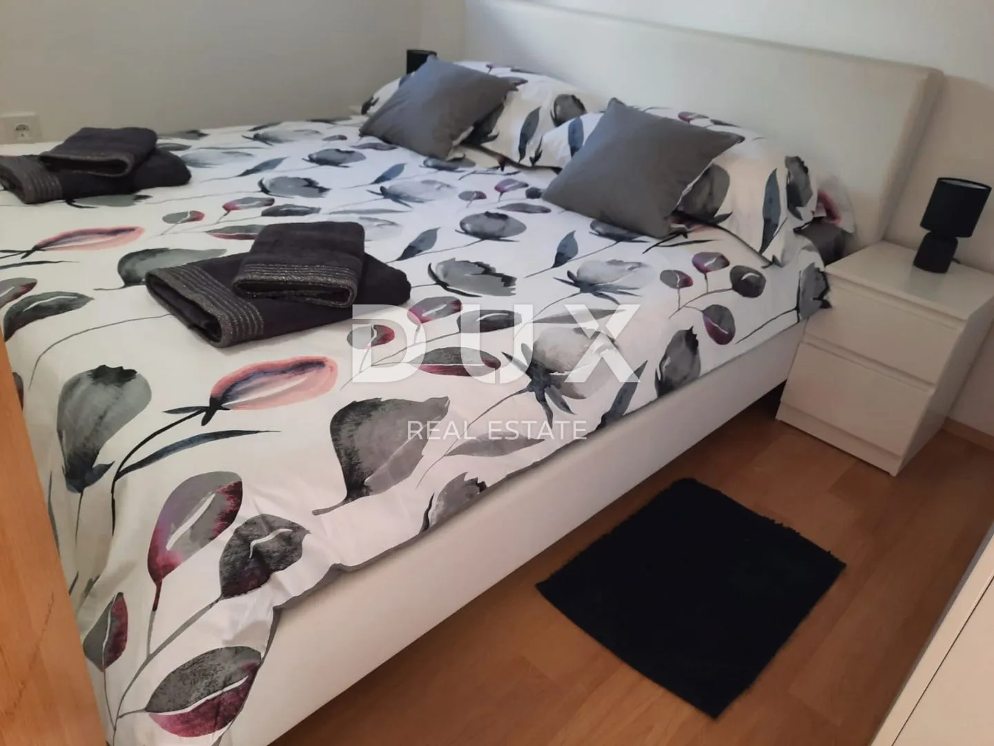 istra, pula - simpatična kuća s 3 apartmana u predivnom i mirnom naselju - slika 12
