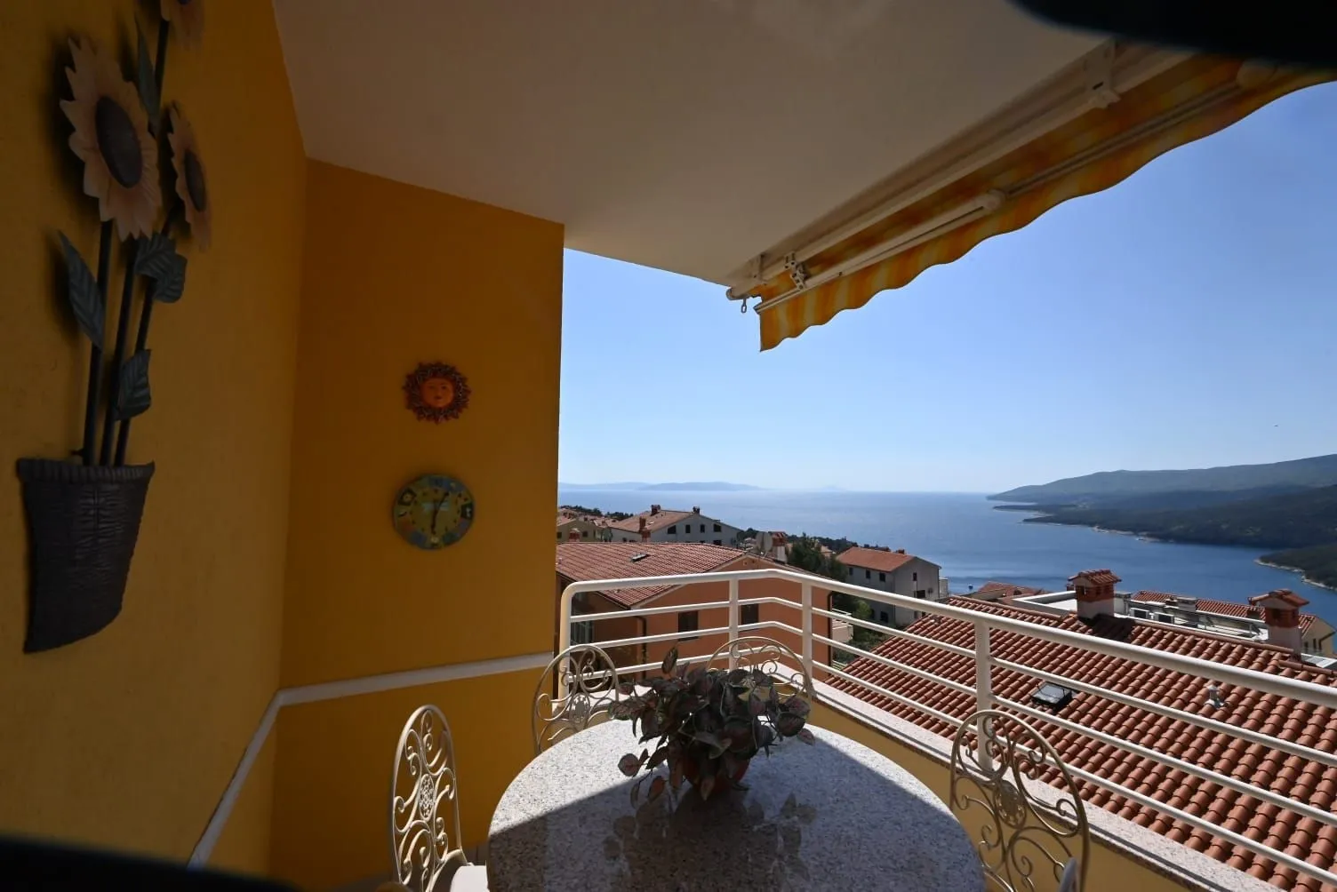 istra, rabac maksimalni komfor s panoramskim pogledom na more i garažom! - slika 3