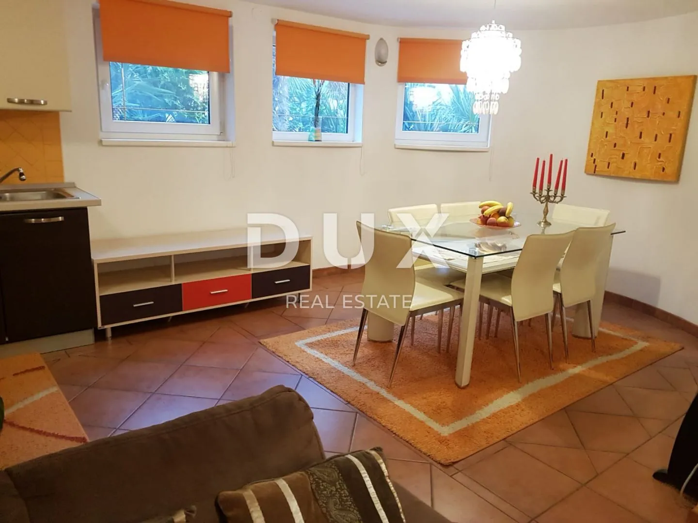 zadar, borik - prilika! vila s 4 prostrana stana i pogledom na more! - slika 26