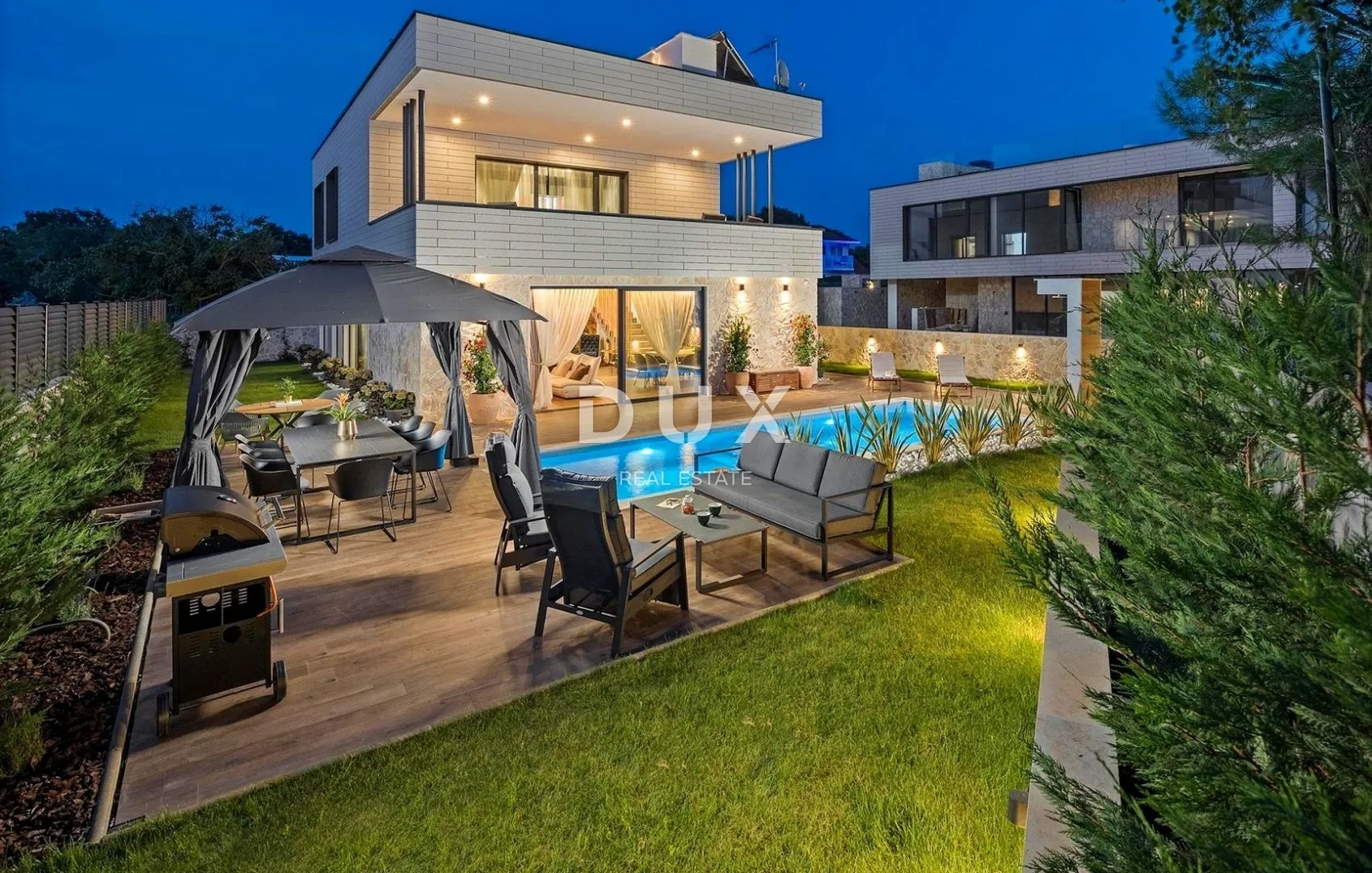 istra, poreč - luksuzna vila 400 m od plaže - slika 48