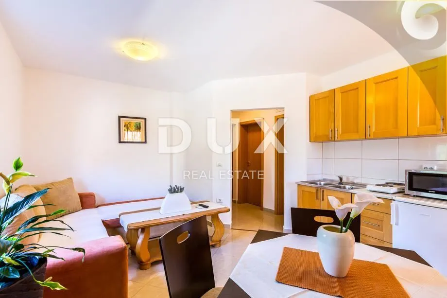 istra, medulin - kuća sa 6 apartmana 400m od mora - slika 9