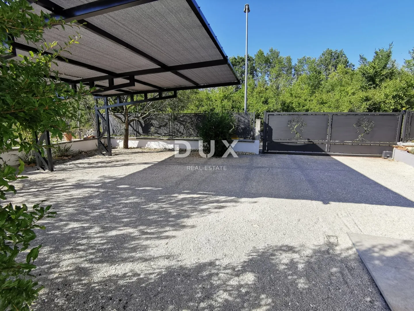 istra, rovinj - moderna prizemnica s bazenom - slika 11
