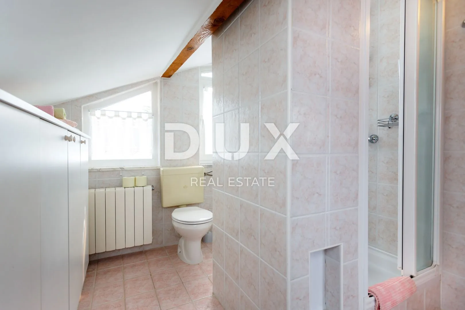 otok krk, malinska - renovirana apartmanska kuća u blizini mora - slika 3