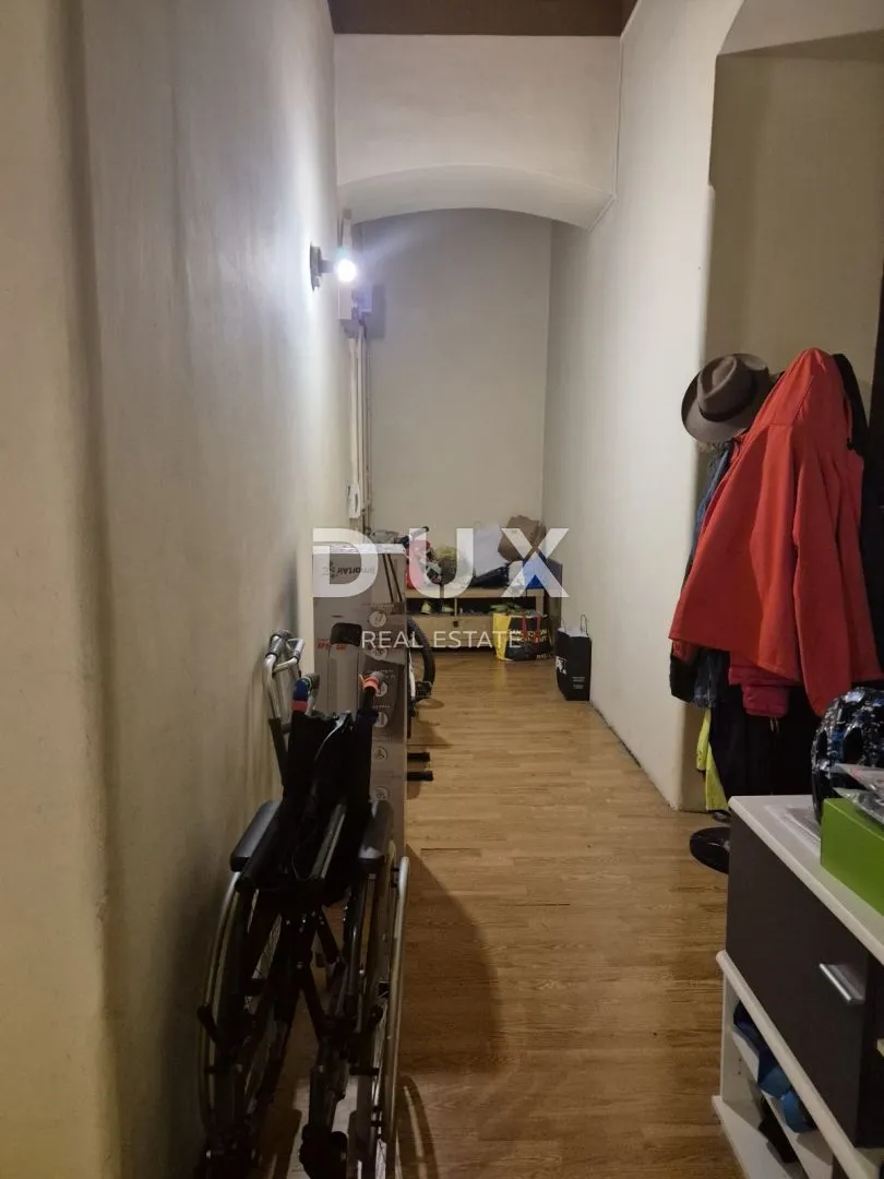 rijeka, centar - prostrani 3sb+db - slika 14
