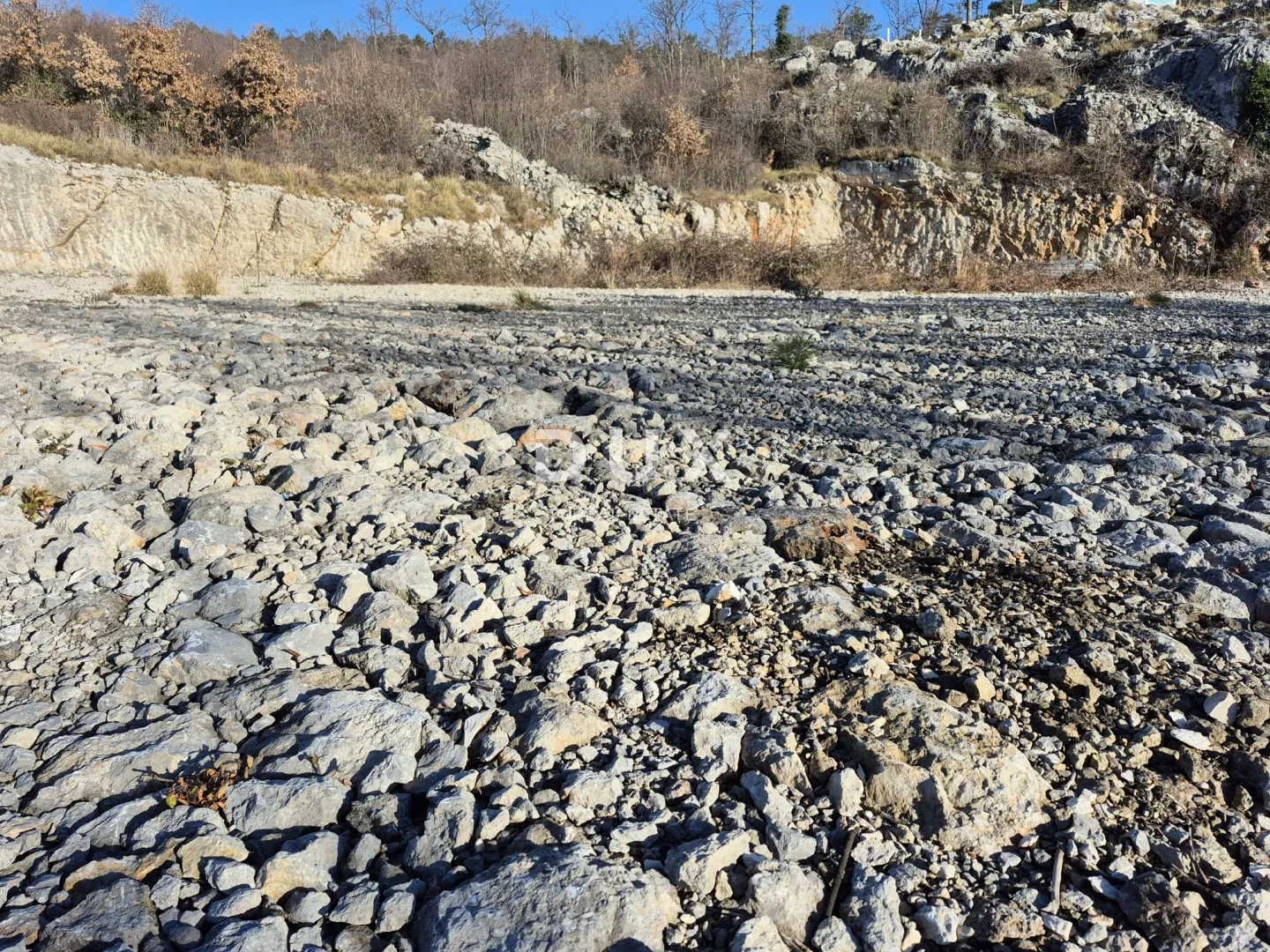 klana – građevinsko zemljište 1361 m2, snižena cijena, prilika! - slika 16