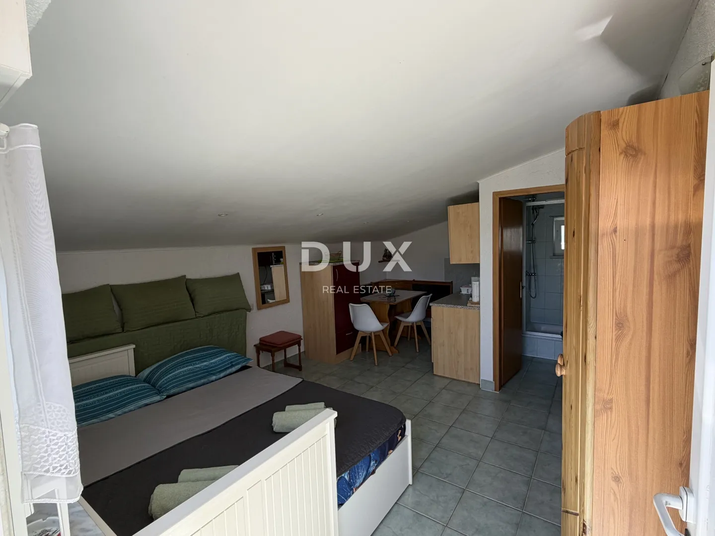 vrsi,zukve-apartmanska kuća 150m od mora - slika 16