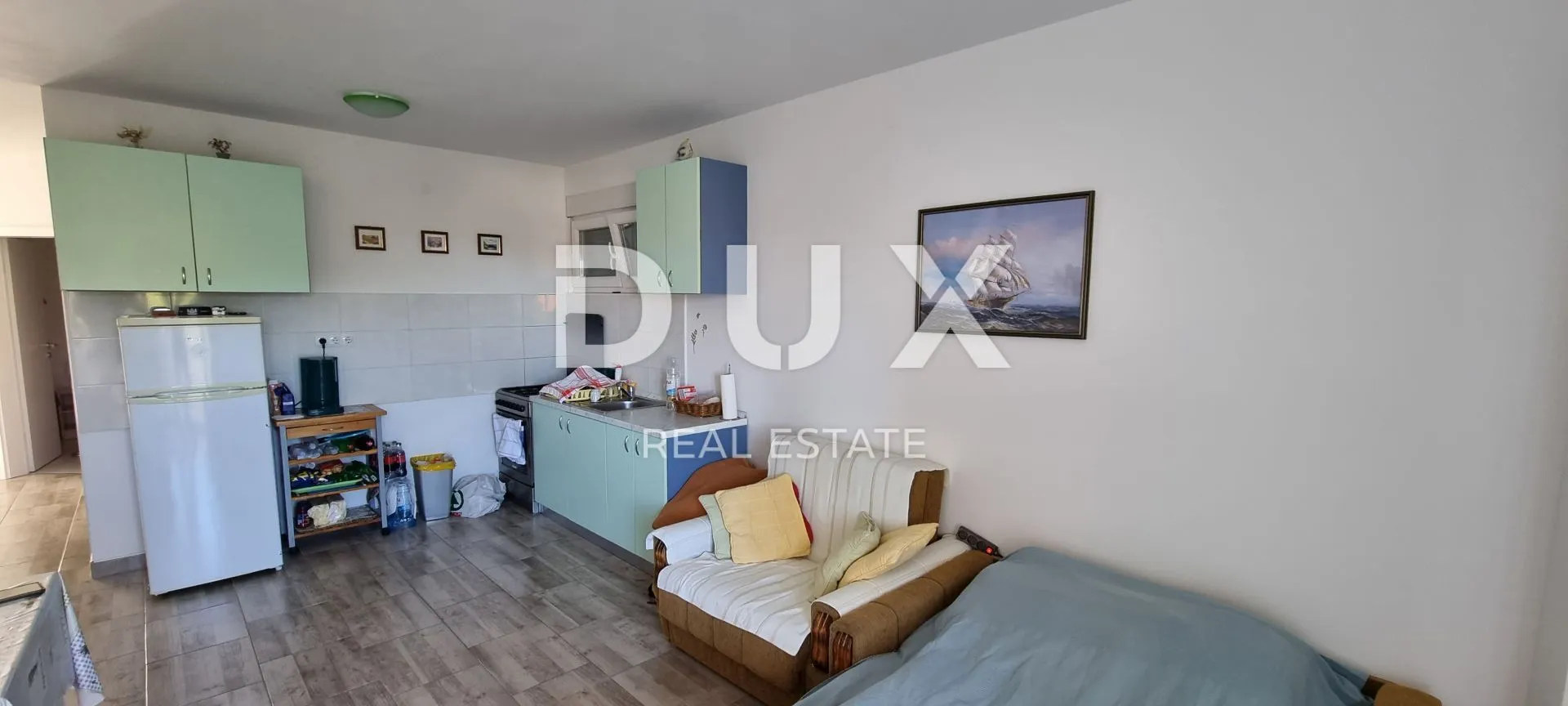 novi vinodolski, povile - dva apartmana 300 metara od mora - slika 4