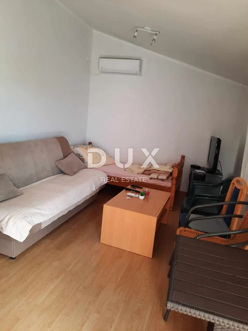 zadar, gornji karin - katnica s tri apartmana u blizini mora - slika 16
