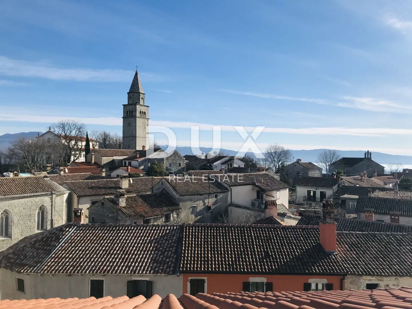 istra, gračišće - kuća u samom centru naselja - slika 7