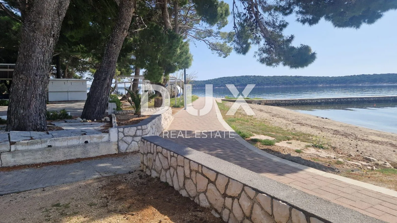 otok rab, banjol - luksuzni penthouse s pogledom na more - prilika! - slika 4