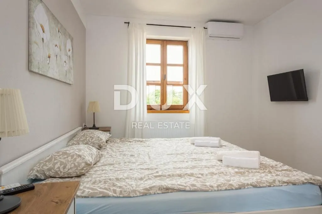 istra,svetvinčenat - rustikalna vila s bazenom - slika 33