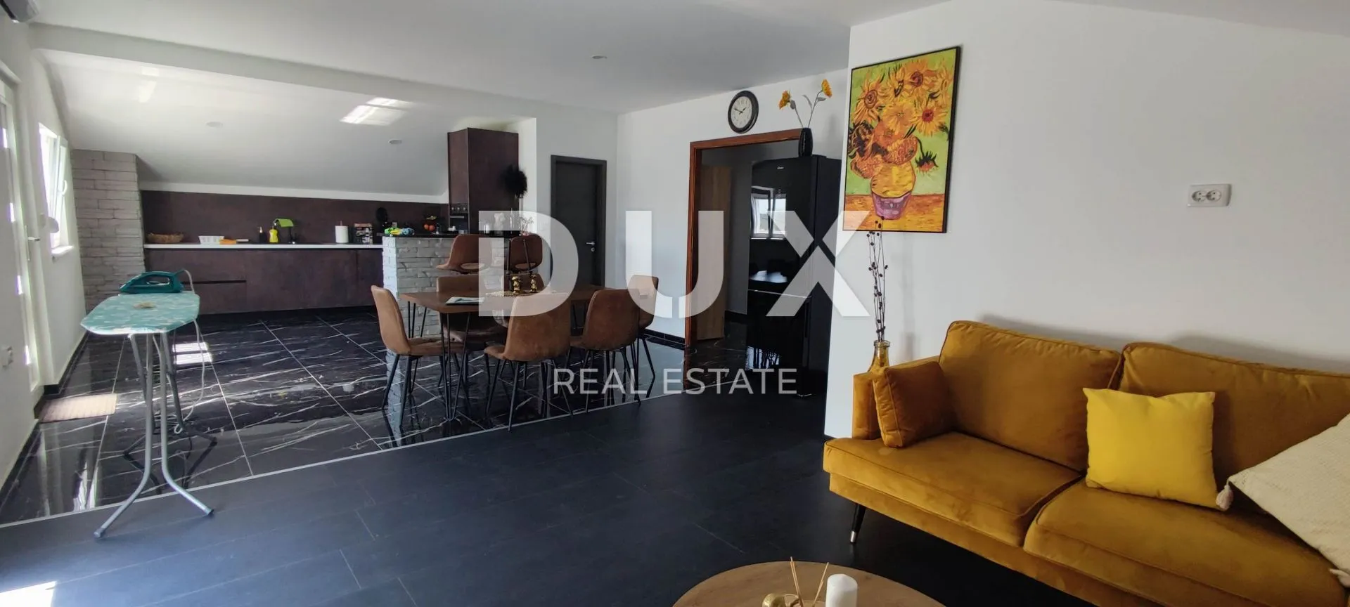zadar, radovin - kuća s 2 stana - slika 3