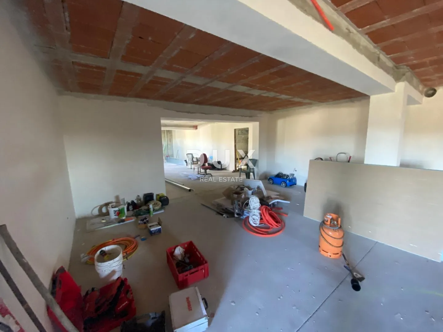 viškovo, strogi centar - poslovni prostor 240 m2 u novogradnji + 8 parkirnih mjesta! prilika! - slika 11