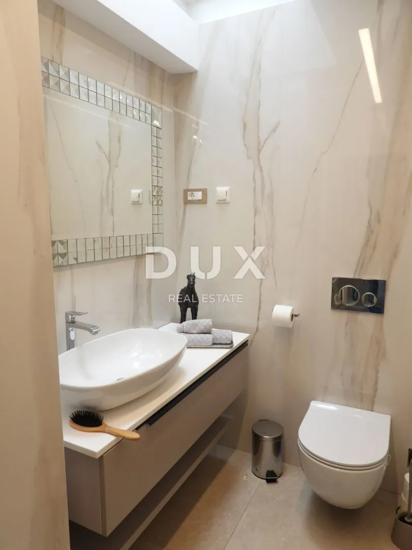 opatija, centar- eksluzivno uređen dvoetažni stan 4s+db 165m2 - slika 12