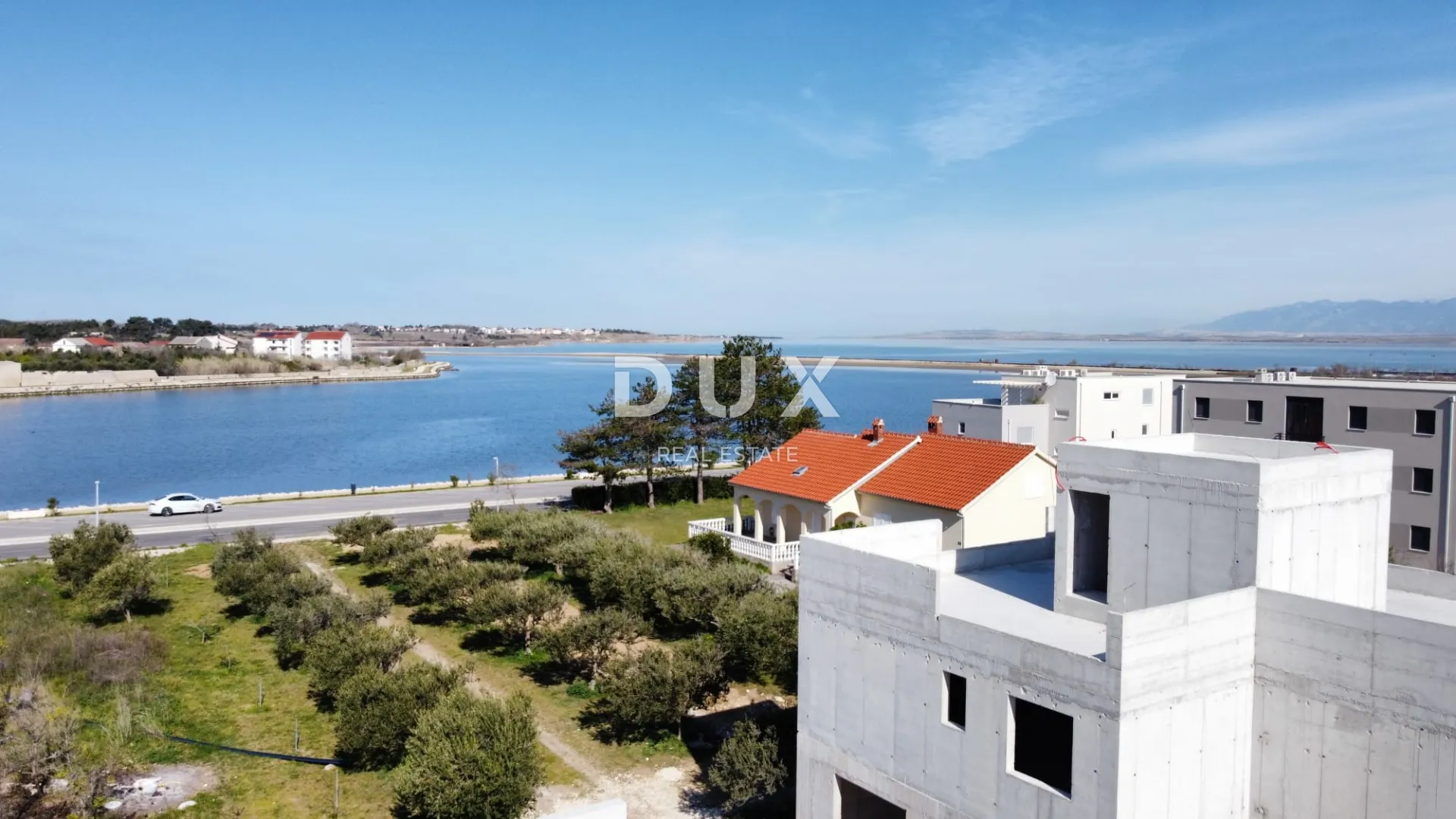 zadar, nin - duplex zgrada sa dva etažna stana i bazenima - slika 6