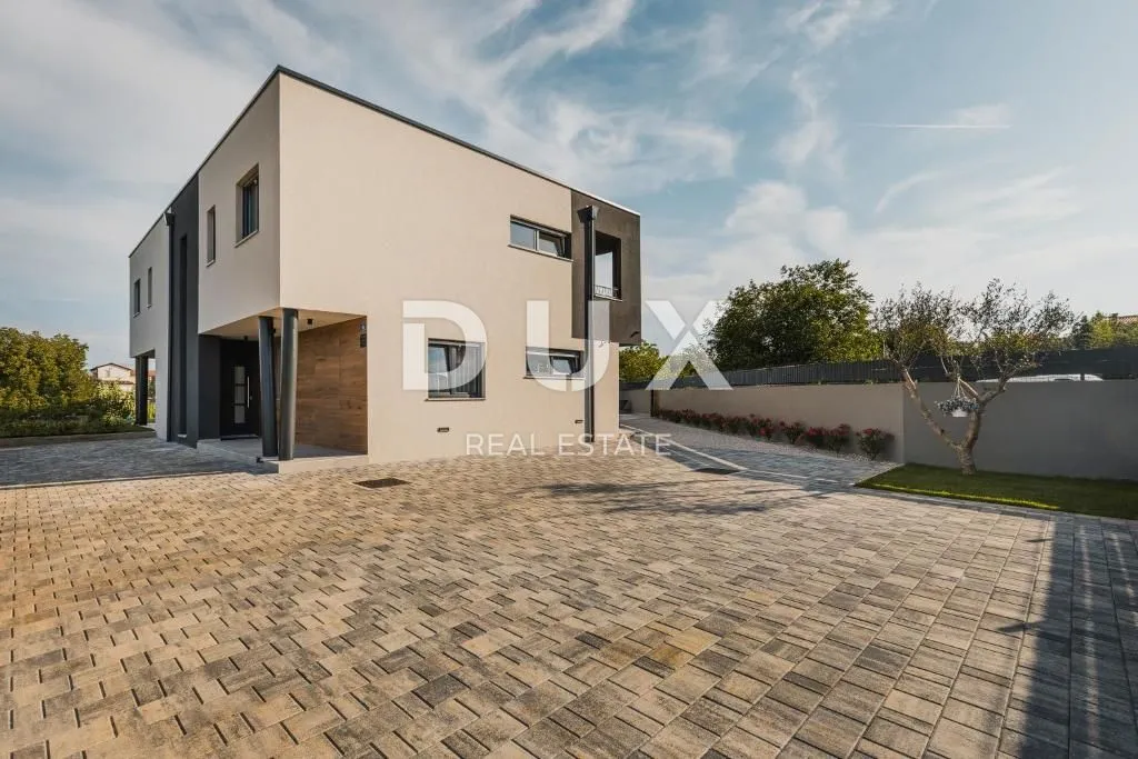 istra, umag (okolica) - moderna vila s tri stana - slika 10