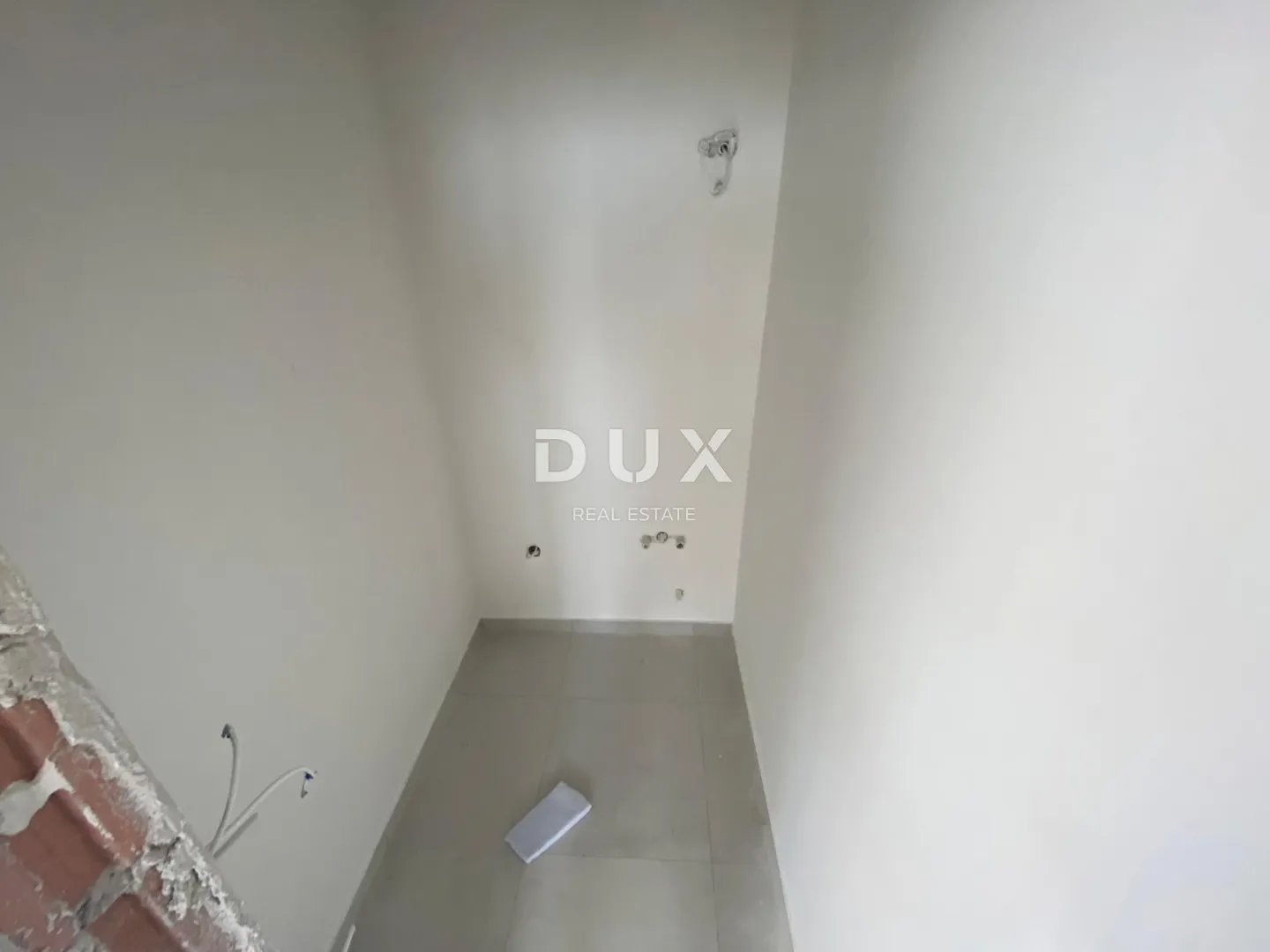 viškovo, strogi centar - poslovni prostor 100 m2 u novogradnji + 6 parkirnih mjesta! prilika! - slika 5