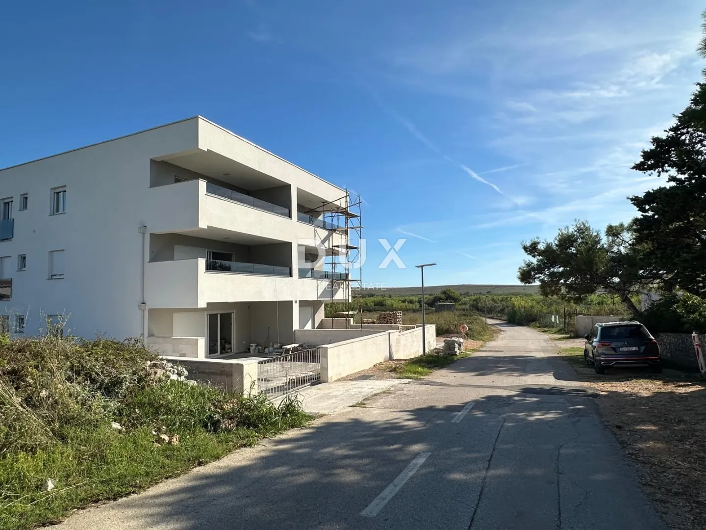 otok pag, povljana, 2s+db stan u vrhunskoj novogradnji - slika 9
