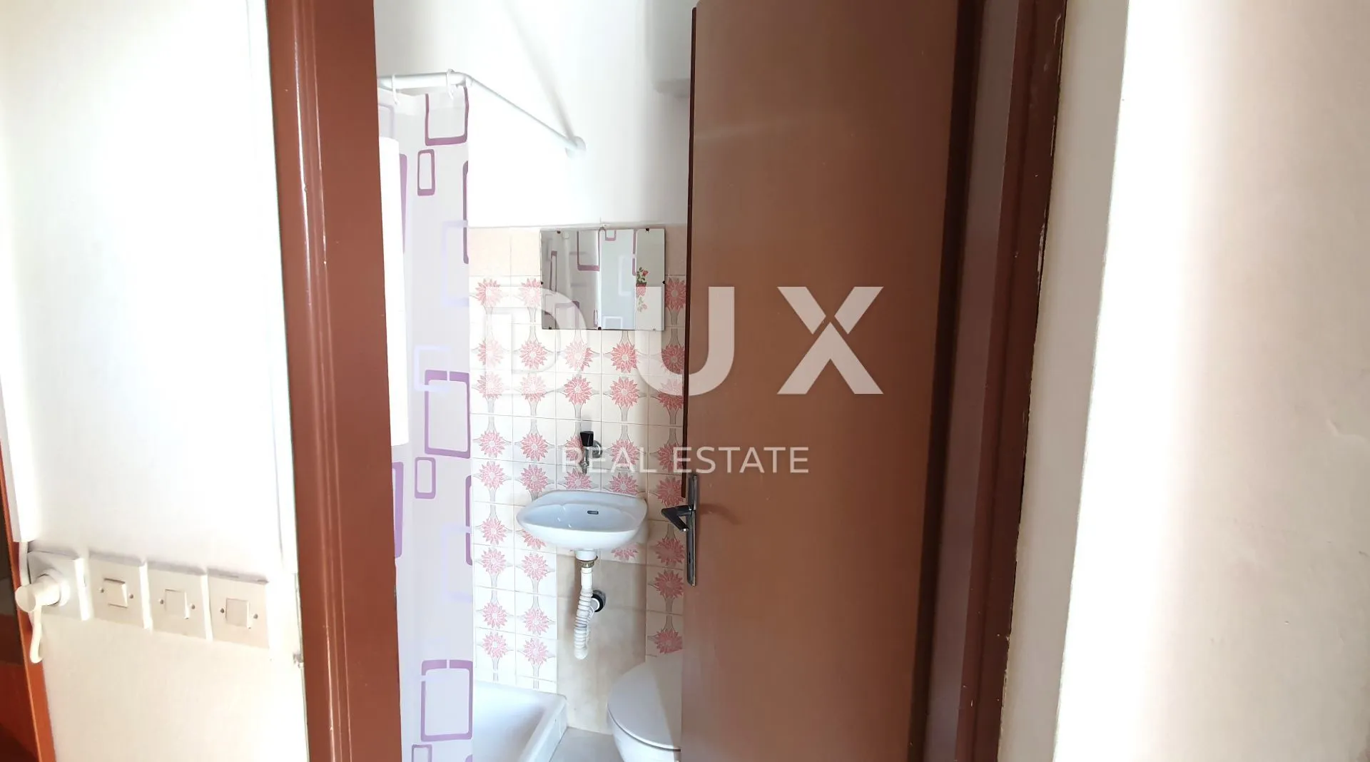 istra, umag - dvosoban stan u blizini centra - slika 10