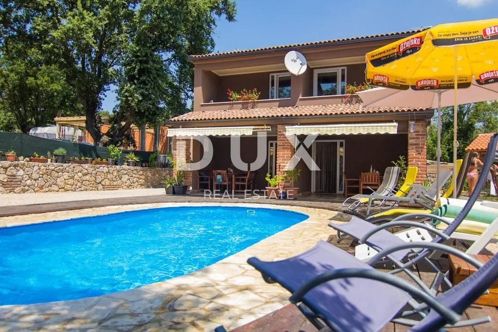 OTOK KRK - Kuća s bazenom na mirnoj lokaciji s pogledom na more - Brusići, Krk