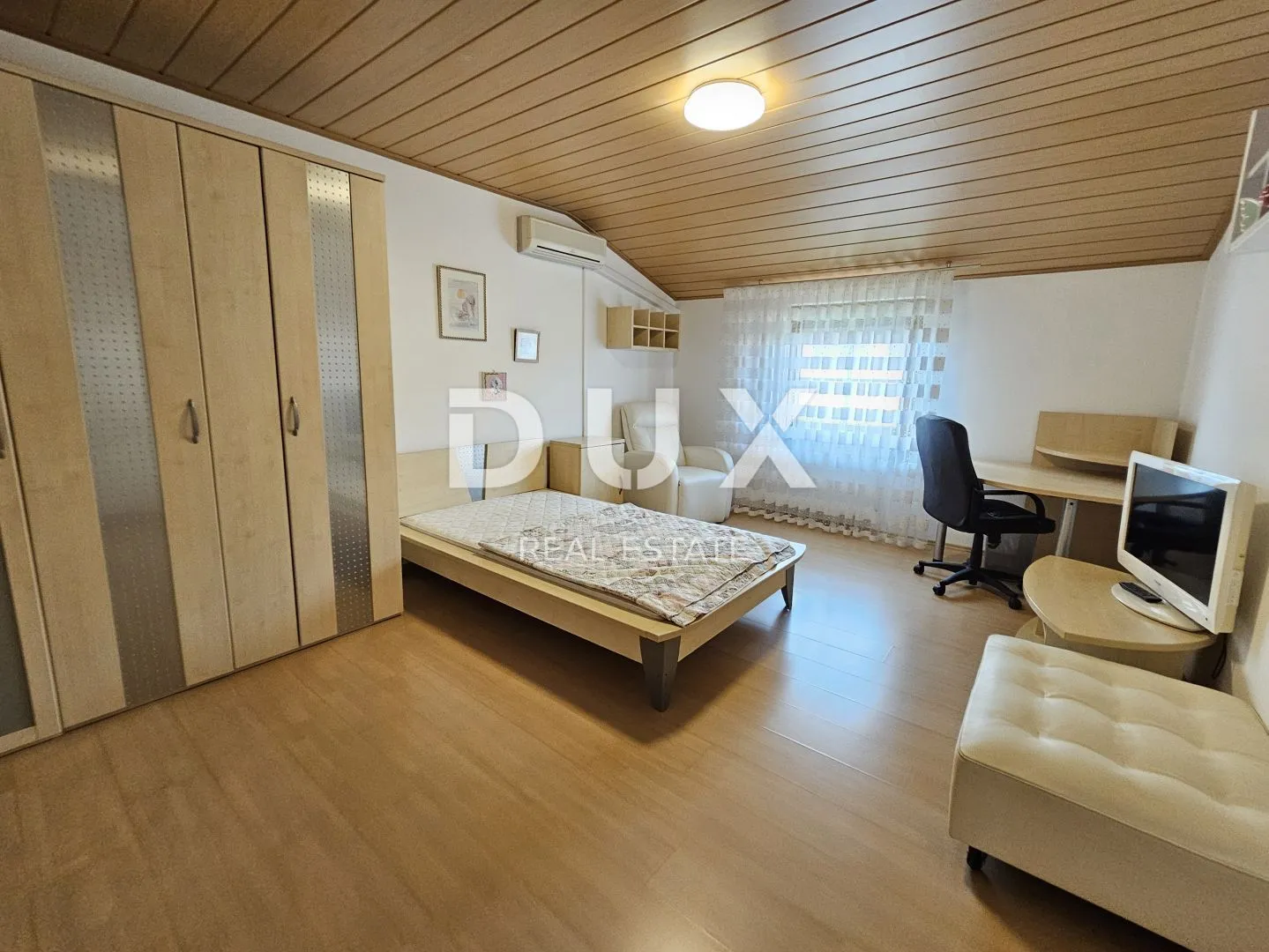 istra, pula - kvalitetna obiteljska apartmanska kuća na atraktivnoj lokaciji - slika 133