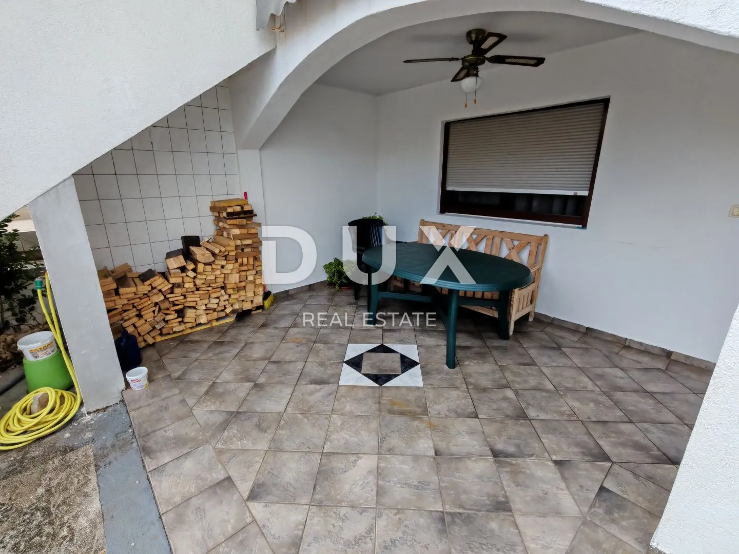 zadar, vir - kuća s čak 5 apartmana! 3 minute hoda udaljena od dviju plaža! - slika 3