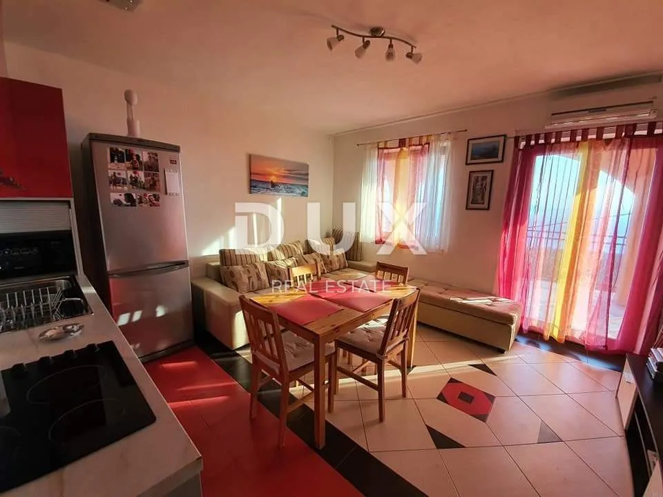 novi vinodolski, klenovica - kuća s apartmanima i pogledom na more - slika 2