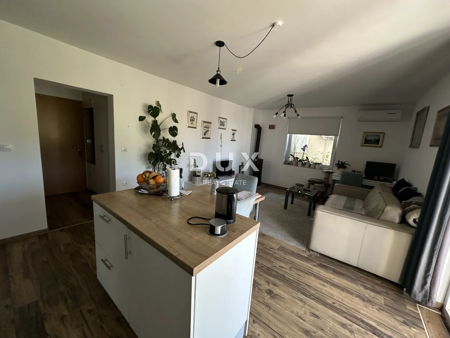 zadar, diklo – atraktivan apartman s vrtom i pogledom na more! - slika 2
