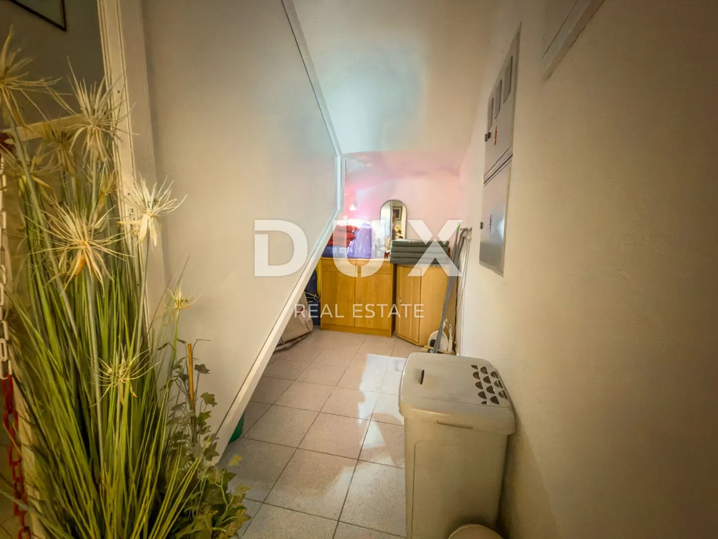 otok krk, baška - moderni apartman prvi red do mora! - slika 17