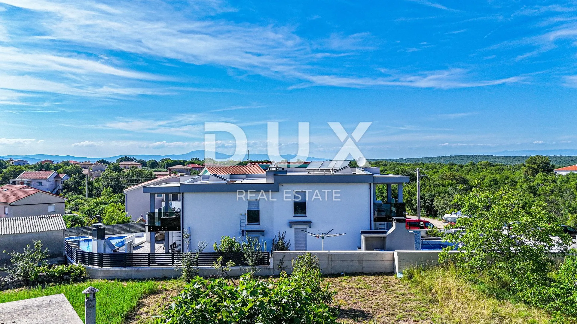 otok krk, krk (okolica) - luksuzna vila kvalitetno opremljena - slika 2
