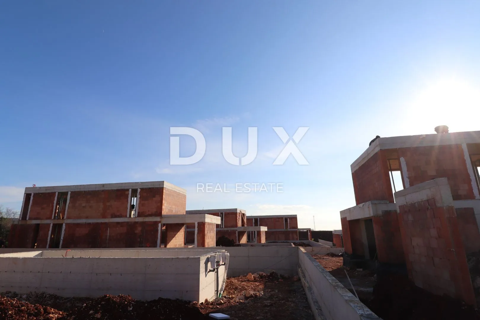 istra, poreč - moderna vila u izgradnji u okolici poreča - slika 30