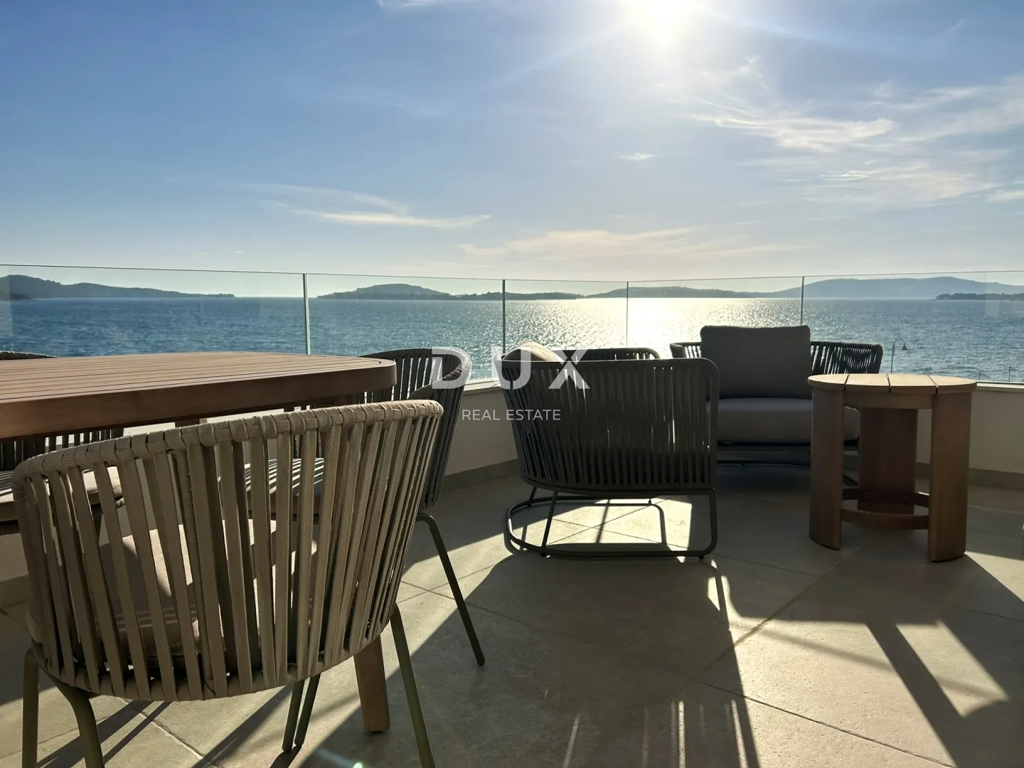 šibenik, žaborić - dizajnerski penthouse 1.red uz more - slika 3